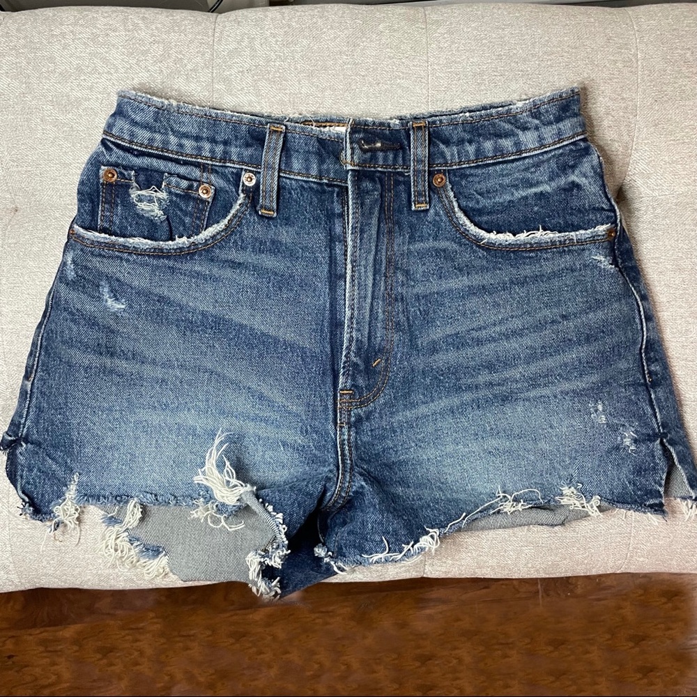 Abercrombie Curve Love High Rise Mom Shorts